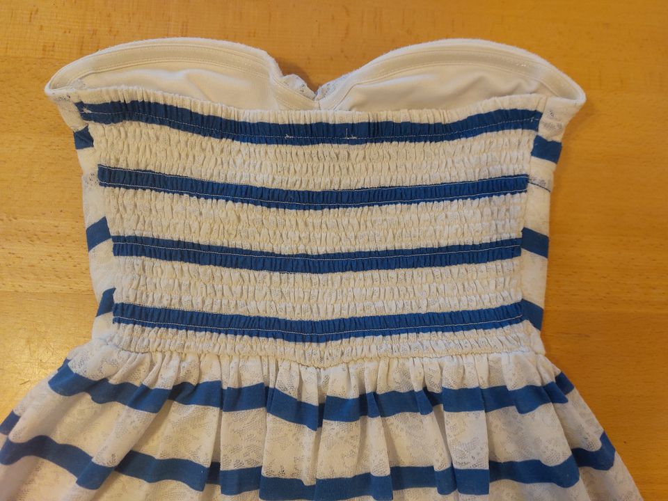 Gr. 36 Tally Weijl Kleid Sommerkleid schulterfrei trägerlos in Schweitenkirchen