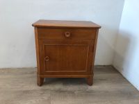 #A Beistelltisch Nachttisch Blumenhocker Holz DDR 50er 60 Schrank Sachsen - Burgstädt Vorschau