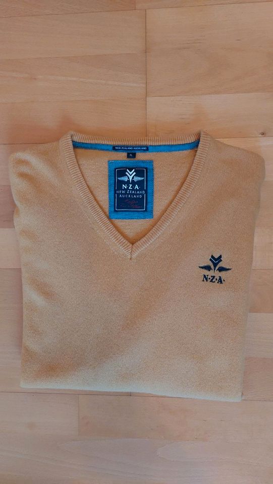 New Zealand Pullover XL in Velbert