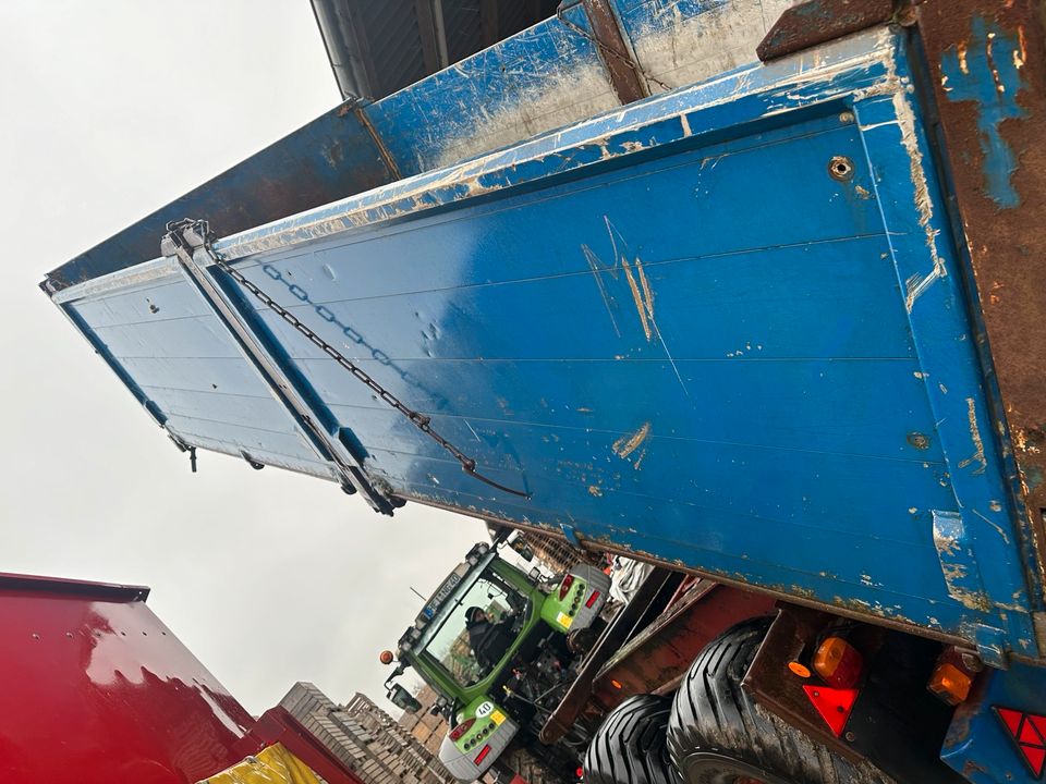 Meiller 3 Seiten Tandem Kipper Muldenkipper( kein Fendt) in Wesselburen