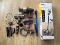 Dyson V11 Absolute Akku Staubsauger Sauger mit Schlauch Nordrhein-Westfalen - Wadersloh Vorschau