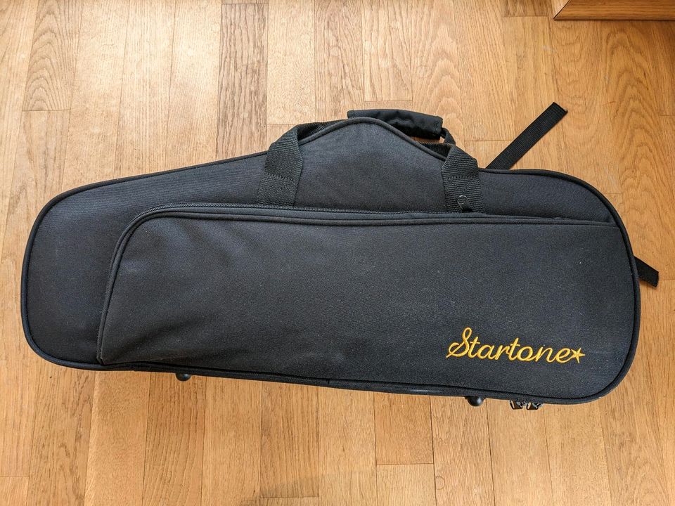 Saxophon Startone SAS-75 Alto Sax inkl. Zubehör in Oberschleißheim