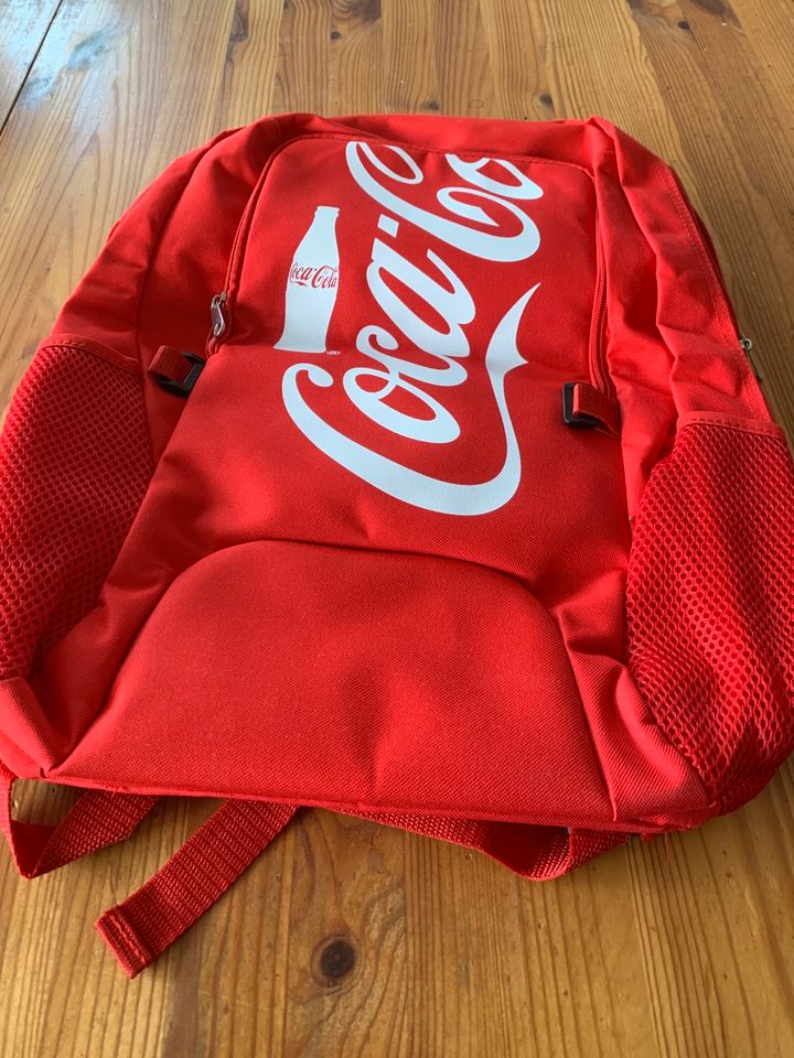 Rucksack Coca Cola rot in Essen