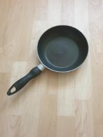 Tefal Pfanne 20cm Sachsen - Adorf-Vogtland Vorschau