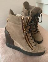 Giuseppe Zanotti - Wedges , Gr.37 , Wildleder , top ! Köln - Ehrenfeld Vorschau