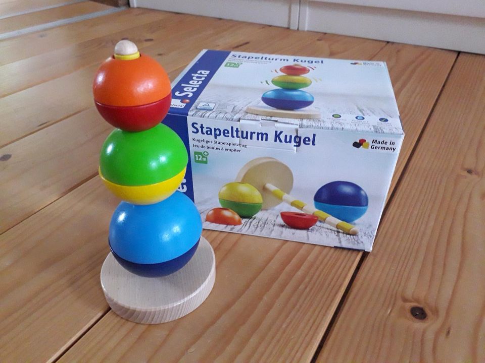 Stapelturm Kugel von Selecta in Oberschöna