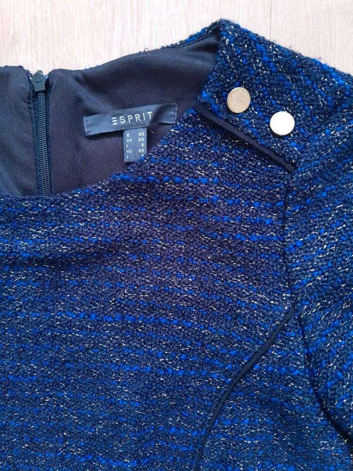 Warmes Etuikleid / Kleid von Esprit XS Weihnachten blau schwarz in  Nordrhein-Westfalen - Hüllhorst | eBay Kleinanzeigen ist jetzt Kleinanzeigen
