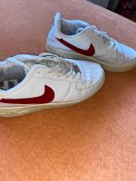 Nike Schuhe Rot Gr 40 Mecklenburg-Vorpommern - Sarow Vorschau