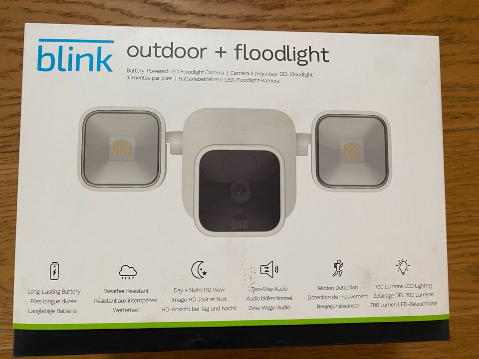 Blink Outdoor + Floodlight in Frankfurt am Main