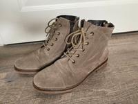 gefütterte Veloursleder-Schnürschuhe von COX mit Original-Karton Nordfriesland - Ladelund Vorschau