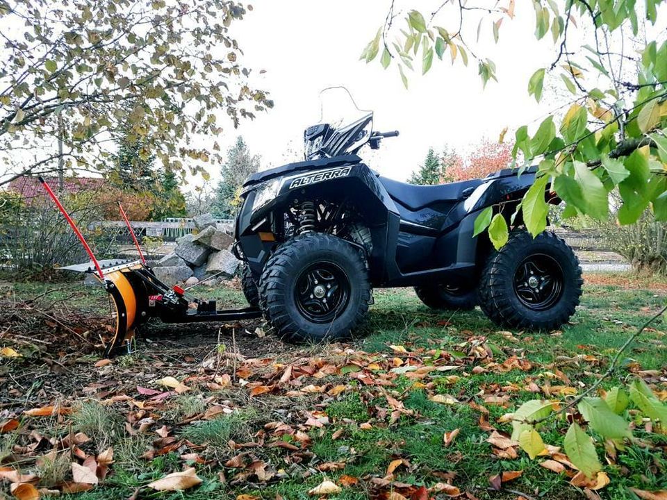 Arctic Cat Textron Alterra 700i Winterdienst ATV LOF Schneeschild in Am Mellensee