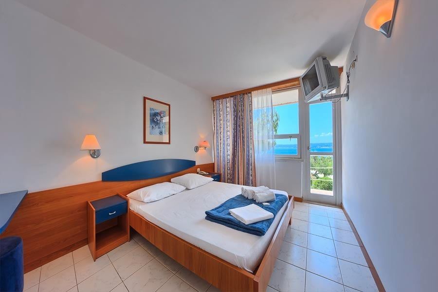 All Inclusive Hotelanlage Resnik, Kastel Stafilic, Kroatien in Traben-Trarbach