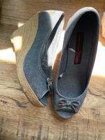 Tom tailor jeans blau beige sommerlich Absatzschuhe 38 Nordrhein-Westfalen - Attendorn Vorschau