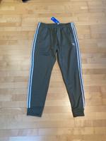 Adidas Hose grün Größe L Neu Hessen - Eppertshausen Vorschau