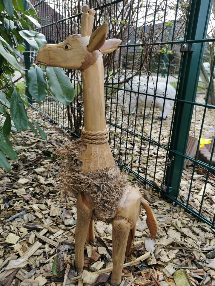 Giraffe Tier Skulptur Figur Deko Bambuswurzel Gartendeko in Südbrookmerland