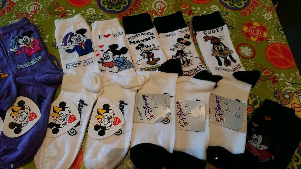 Socken Disney Mickey mouse Größe 42-43-46 Neu siehe Bilder in Pfungstadt