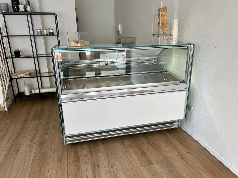 Eisvitrine Magic Gelato 18 H122 Gerades Glas in Böblingen