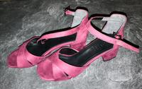 Damen-Sandalen mit Blockabsatz, Criss-Cross-Schuhe Thüringen - Remptendorf Vorschau