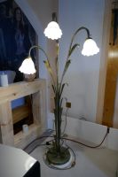 Italienische Stehlampe Tulpenglas mit LED Birnen - 50.- Hessen - Laubach Vorschau