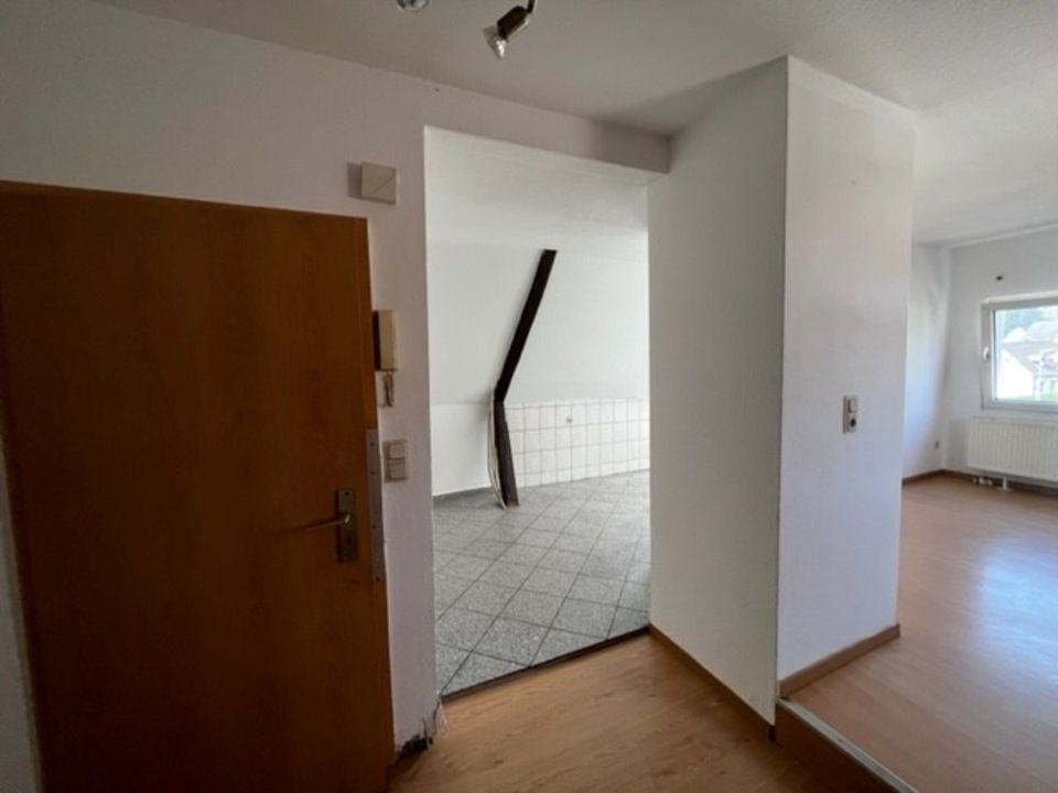 2-Zi Dachgeschosswohnung *Altbau* in Engelskirchen-Wiehlmünden ab sofort zu vermieten in Engelskirchen