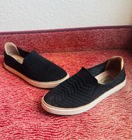 UGG Sammy Schuhe Slipper  Größe 38 schwarz guter Zustand Baden-Württemberg - Karlsruhe Vorschau