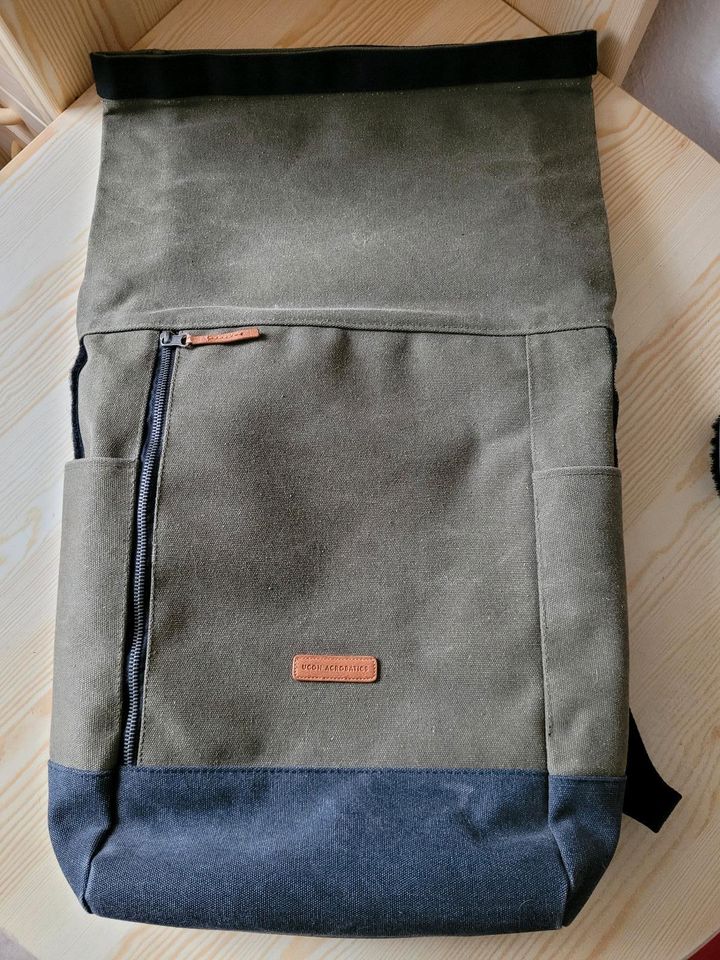 UCON Acrobatics Rolltop Rucksack oliv/grau in Göttingen