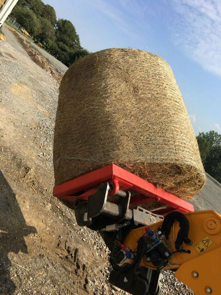 Pferdeheu Heu Heurundballen aus der Region mit Liebe produziert! in Gevelsberg