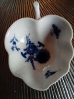 Antik Meissner Porzellan, Blatt Schale, Schälchen, blaue Blumen Sachsen - Sebnitz Vorschau