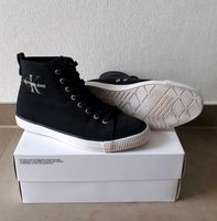 Schuhe Sneaker Herren Calvin Klein Jeans Schnürstiefel 43 schwarz Baden-Württemberg - Bietigheim Vorschau