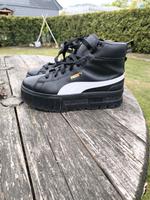 Puma Turnschuhe Plateausohle schwarz gr 40,5 selten getragen Niedersachsen - Schortens Vorschau