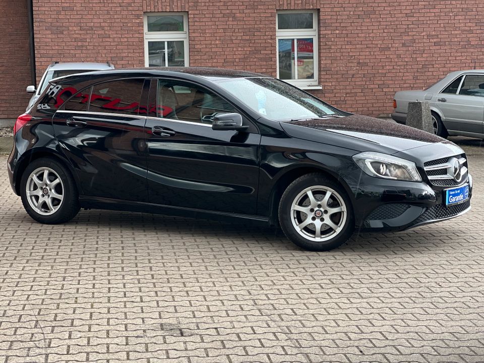 Mercedes-Benz A200D Automatik I Xenon I Navi I Alu I Euro 6 I TÜV in Röhrsdorf