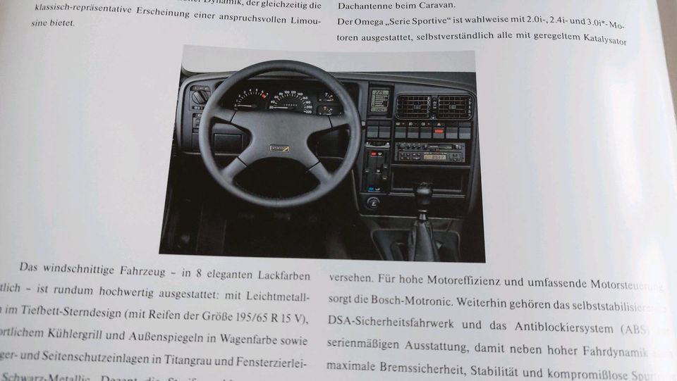 Opel Omega A Sondermodell Sportive Bj. 1990 Prospekt in Leverkusen