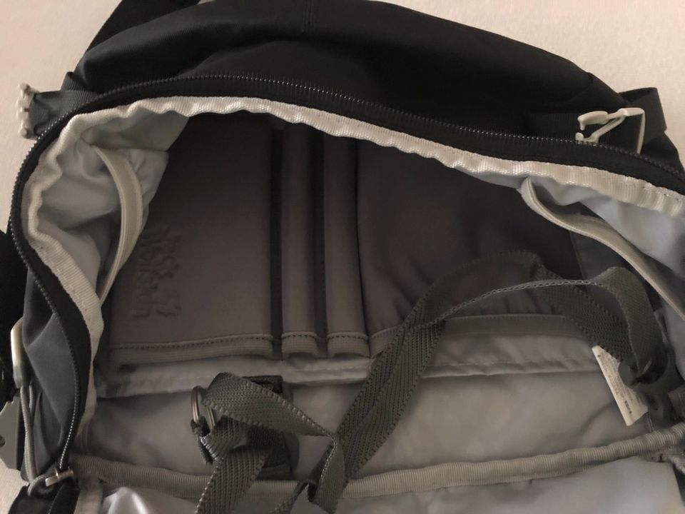 Jack Wolfskin Tasche in München