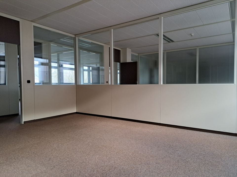 Büro-/ Praxisflächen Weida - Teilbar in Weida