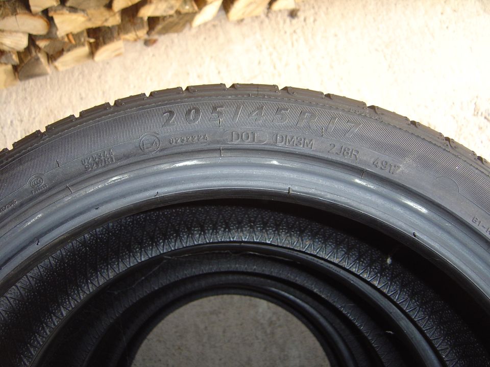 Dunlop Sommerreifen 205 45 R17 runflat in Sondershausen