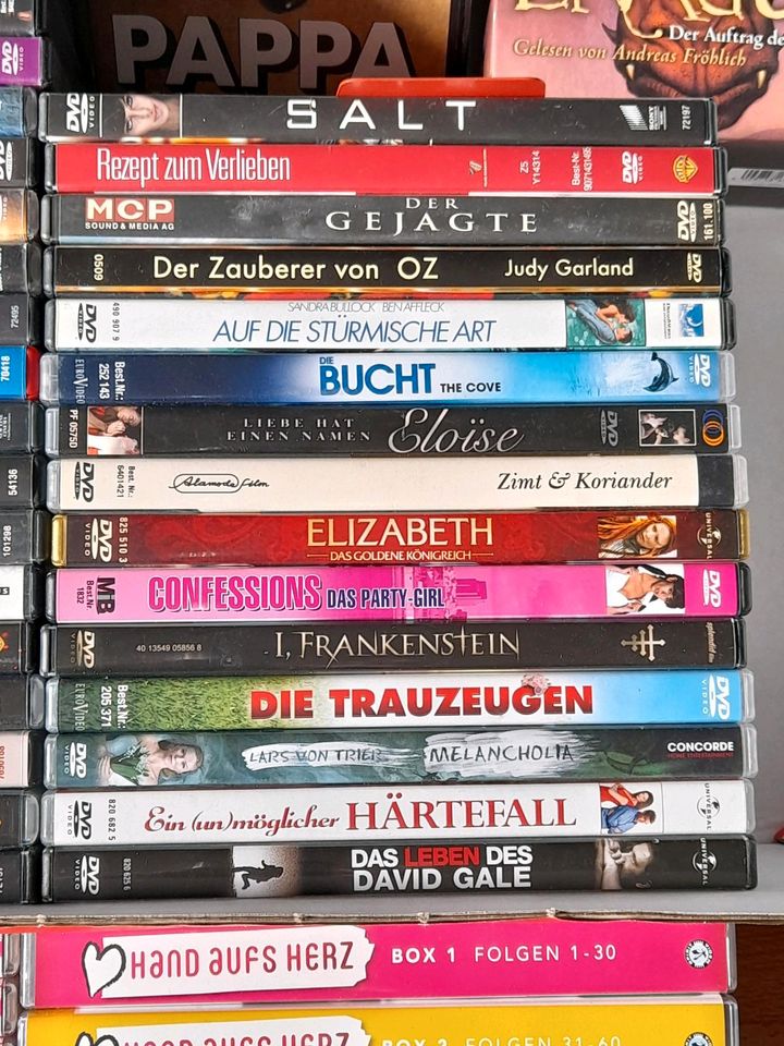 Viele DVDs in Rheda-Wiedenbrück