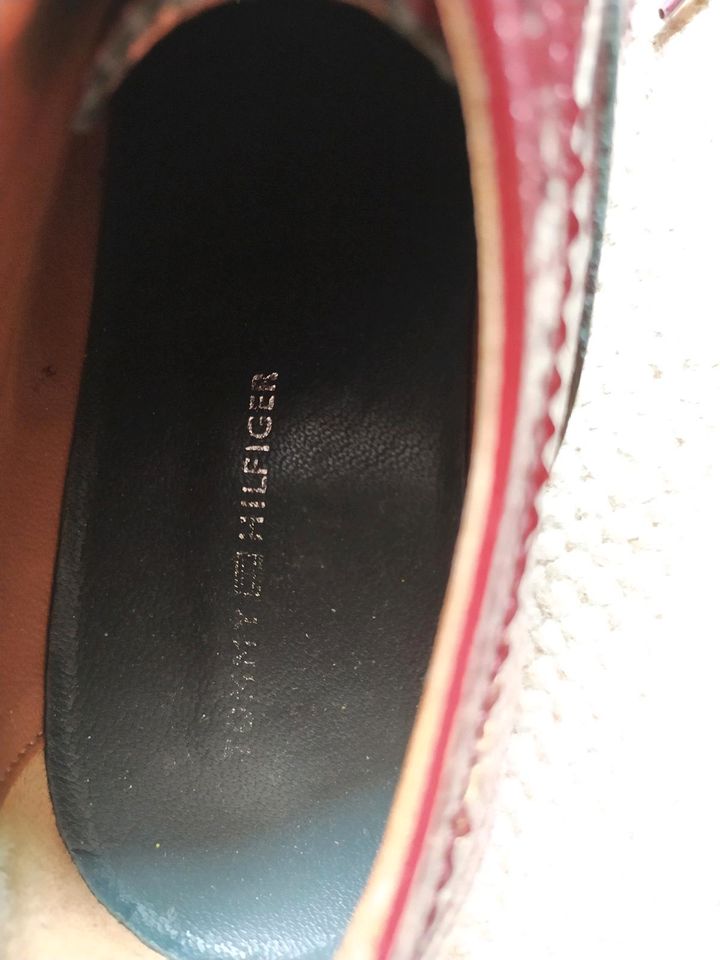 Tommy Hilfiger Schuhe 36 in Albstadt