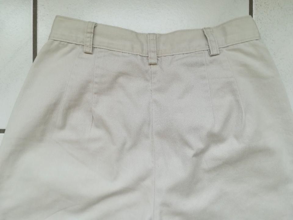 WIE NEU!!! Marlenehose Sommerhose Gr.36 helles Creme in Ober-Mörlen