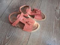 Pom Pom Sandalen Schuhe Gr. 30 Leder Mädchen *wie neu* Niedersachsen - Wetschen Vorschau