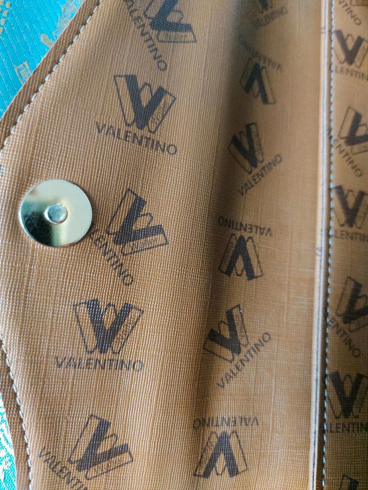 VALENTINO Handtasche Made in Italy * Schöne Accessoires * in Bad Zwischenahn