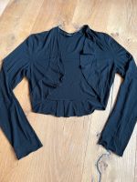 Kurze Bolero-Jacke in schwarz, 40, L in Viscose Baden-Württemberg - Nattheim Vorschau