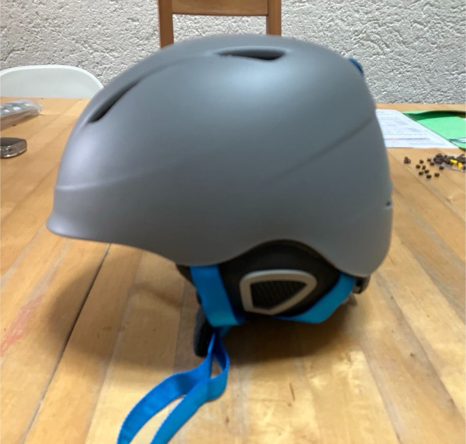 Skihelm Neu! Gr. 48-51, S-M in Buchenberg