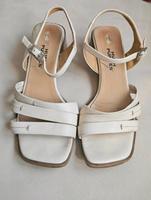 Hush Puppies Sandalen Größe 37 cremefarben Nordrhein-Westfalen - Detmold Vorschau
