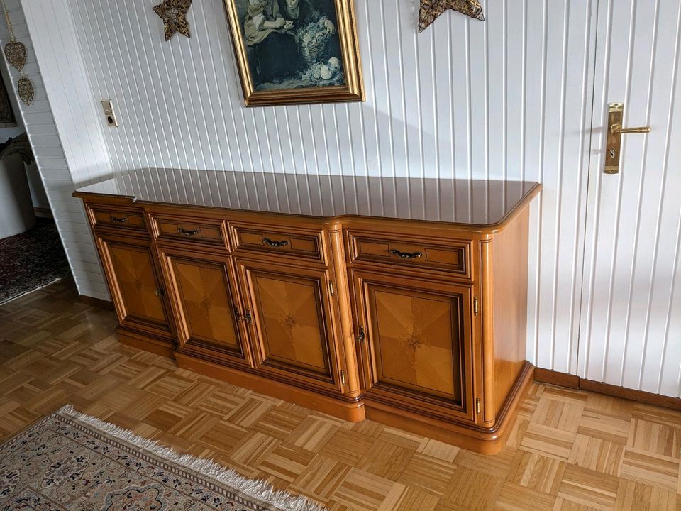 Kirschbaum Sideboard / Kommode Vintage in Homberg