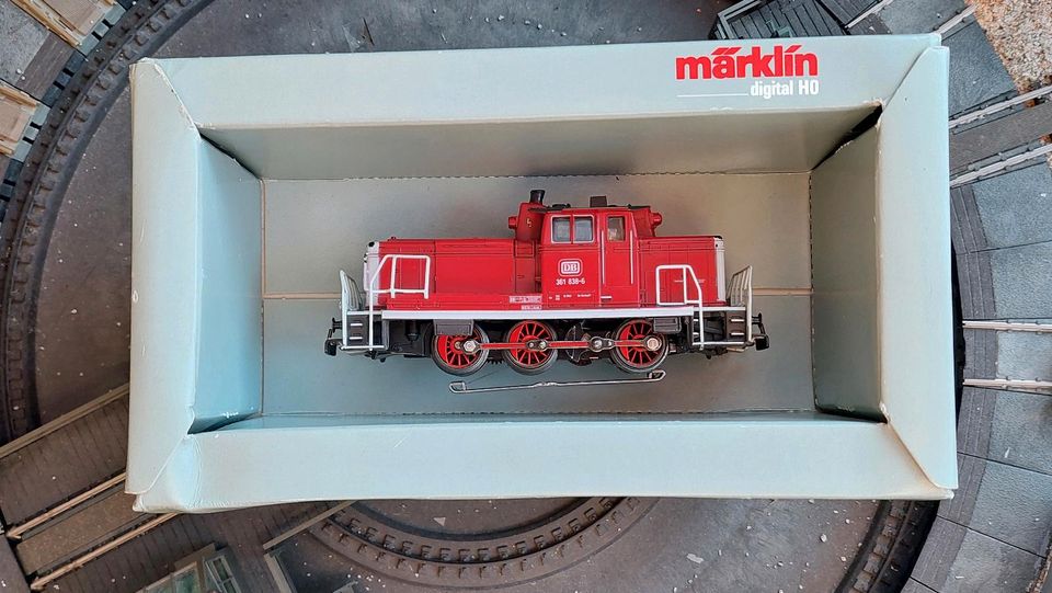 Märklin H0, BR 361 mit Telex-Kupplung digital / analog V60 (3631) in Kernen im Remstal