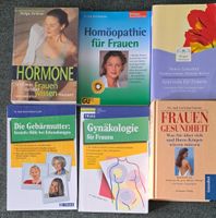 Konvolut 6 Bücher Frauengesundheit Naturmedizin Ratgeber München - Untergiesing-Harlaching Vorschau