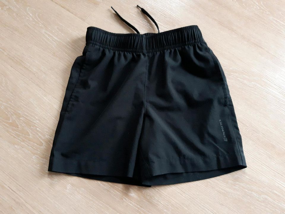 Kurze Hose, Sporthose, schwarz in Ilmenau