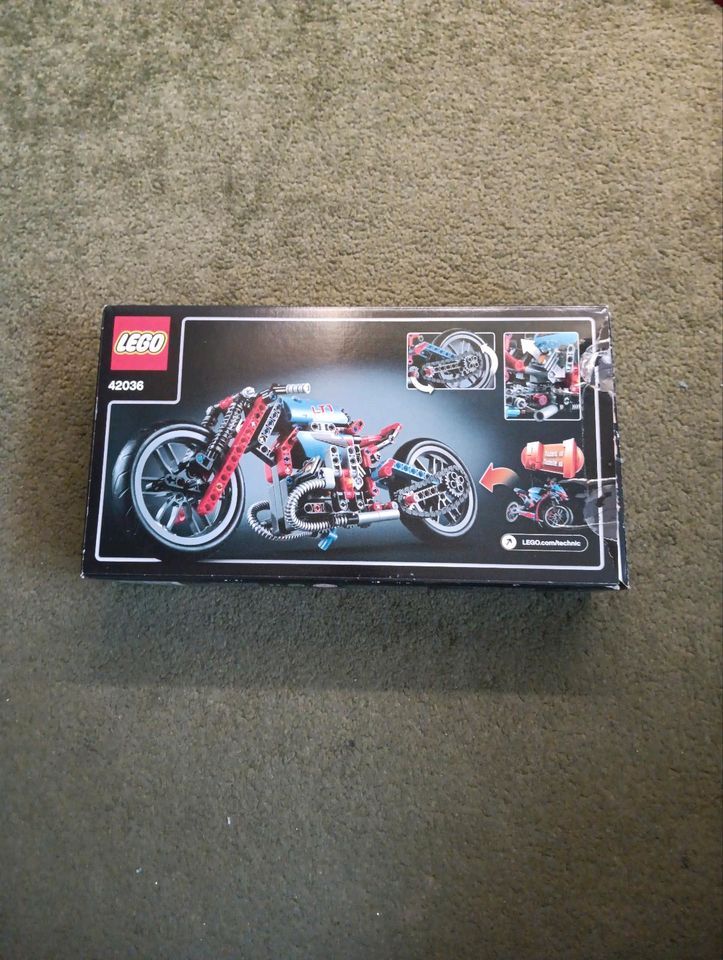 Lego Technic Motorrad 42036 in Hilden