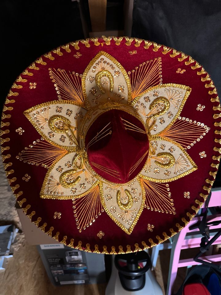 Sombrero/Mariachi in Süderholz