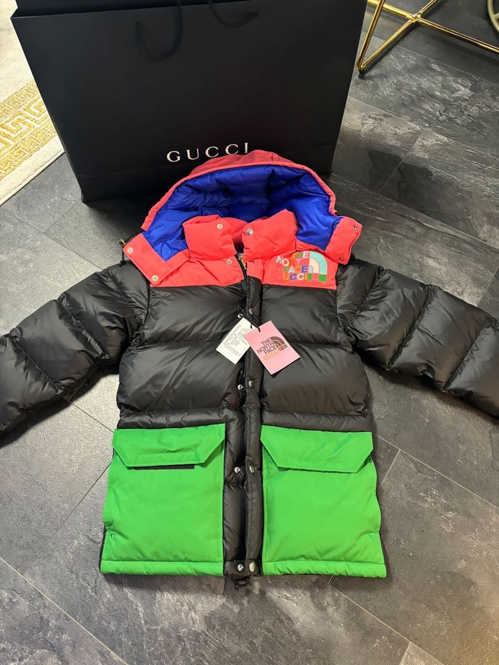 Gucci x The North Face Down Jacket Black/Multicolor in Köln